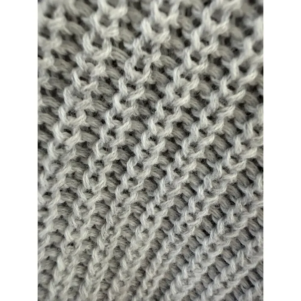 Express Gray Cold Shoulder Knit Sweater V Neck Lightweight Pullover XS - Picture 4 of 4